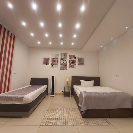 Gemuetliches J&L Apartment Nahe Des Hauptbahnhofes Baden-Baden Esterno foto