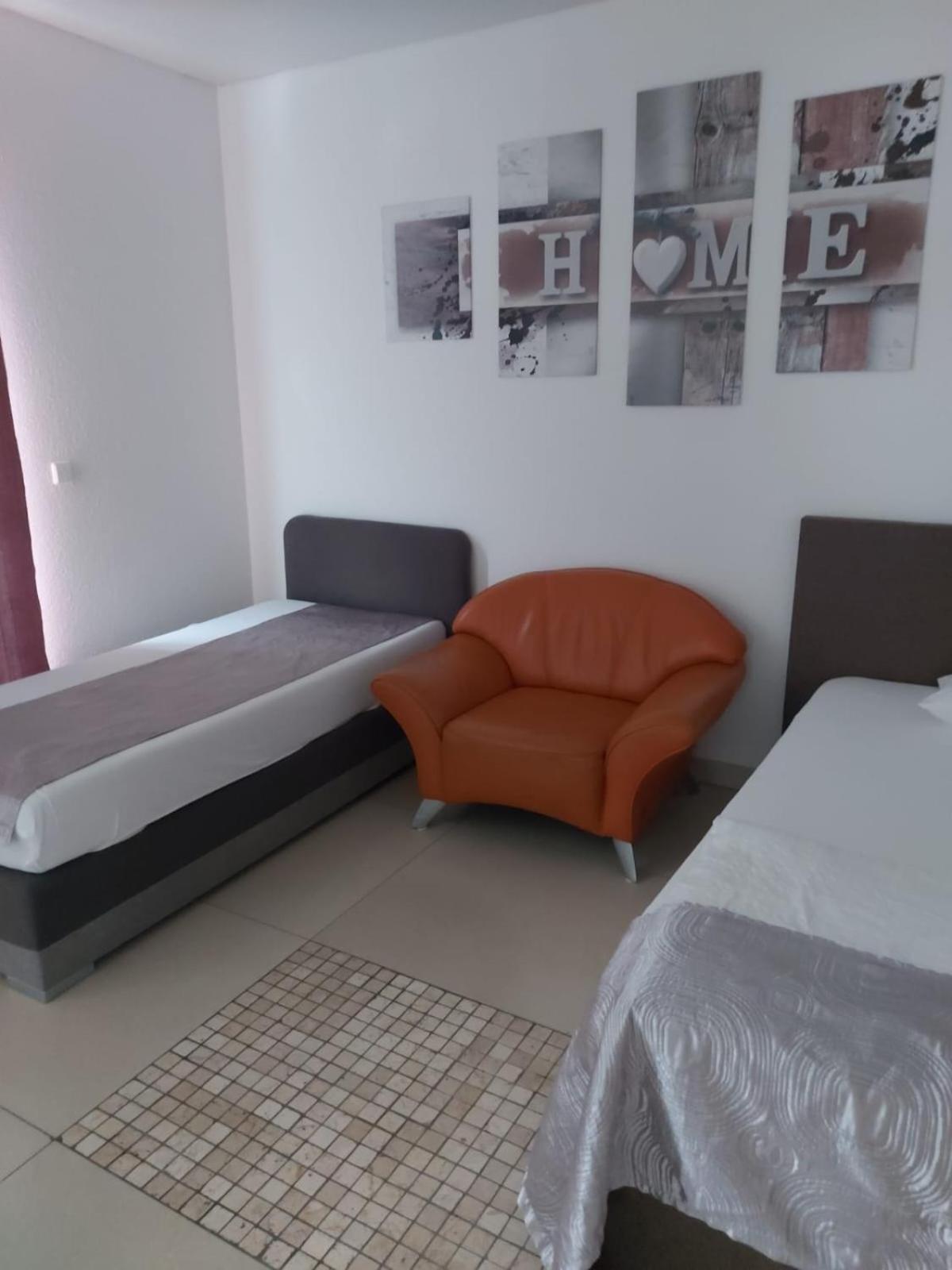 Gemuetliches J&L Apartment Nahe Des Hauptbahnhofes Baden-Baden Esterno foto